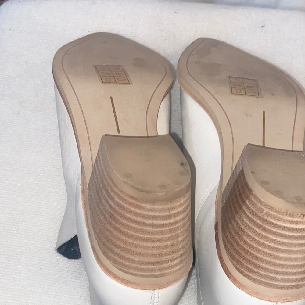 Dolce Vita White Leather Ankle Booties - Picture 5 of 9